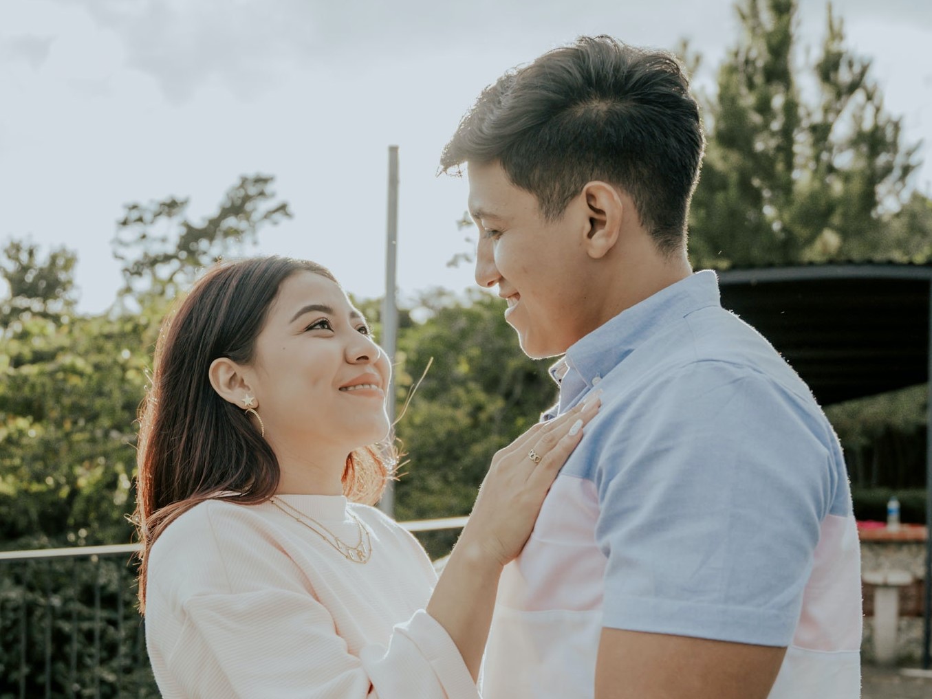 Membuat Pacaran Tetap Seru dan Hepi: Tips dari Luvfromme untuk Keberhasilan Hubungan Asmaramu